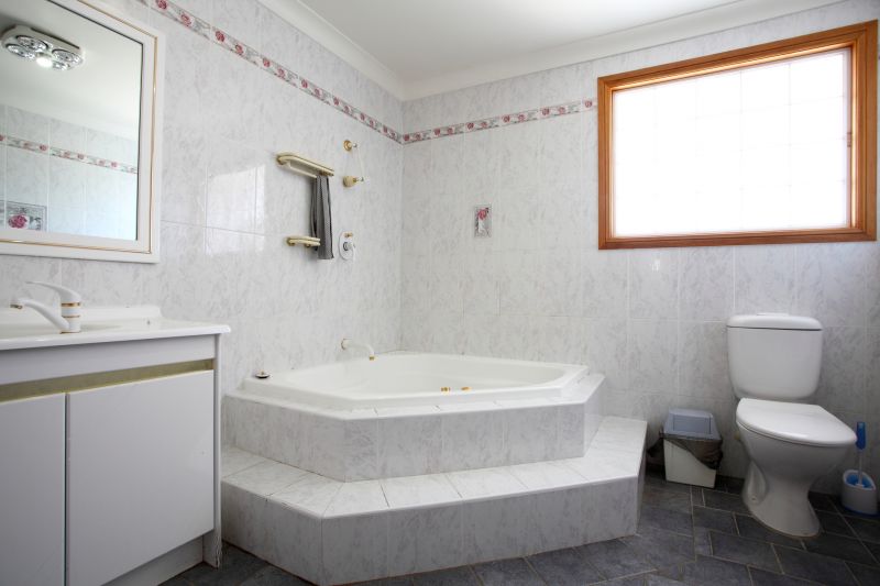 Top Bathtub Installation Companies in Senoia, GA